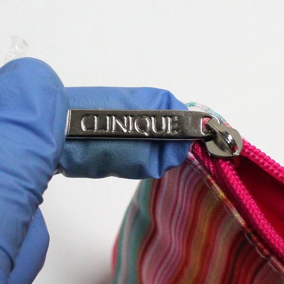 Clinique Makeup Accessory or Travel Bag - Vertical Stripes & Bright Pink Lining - Picture 6 of 13
